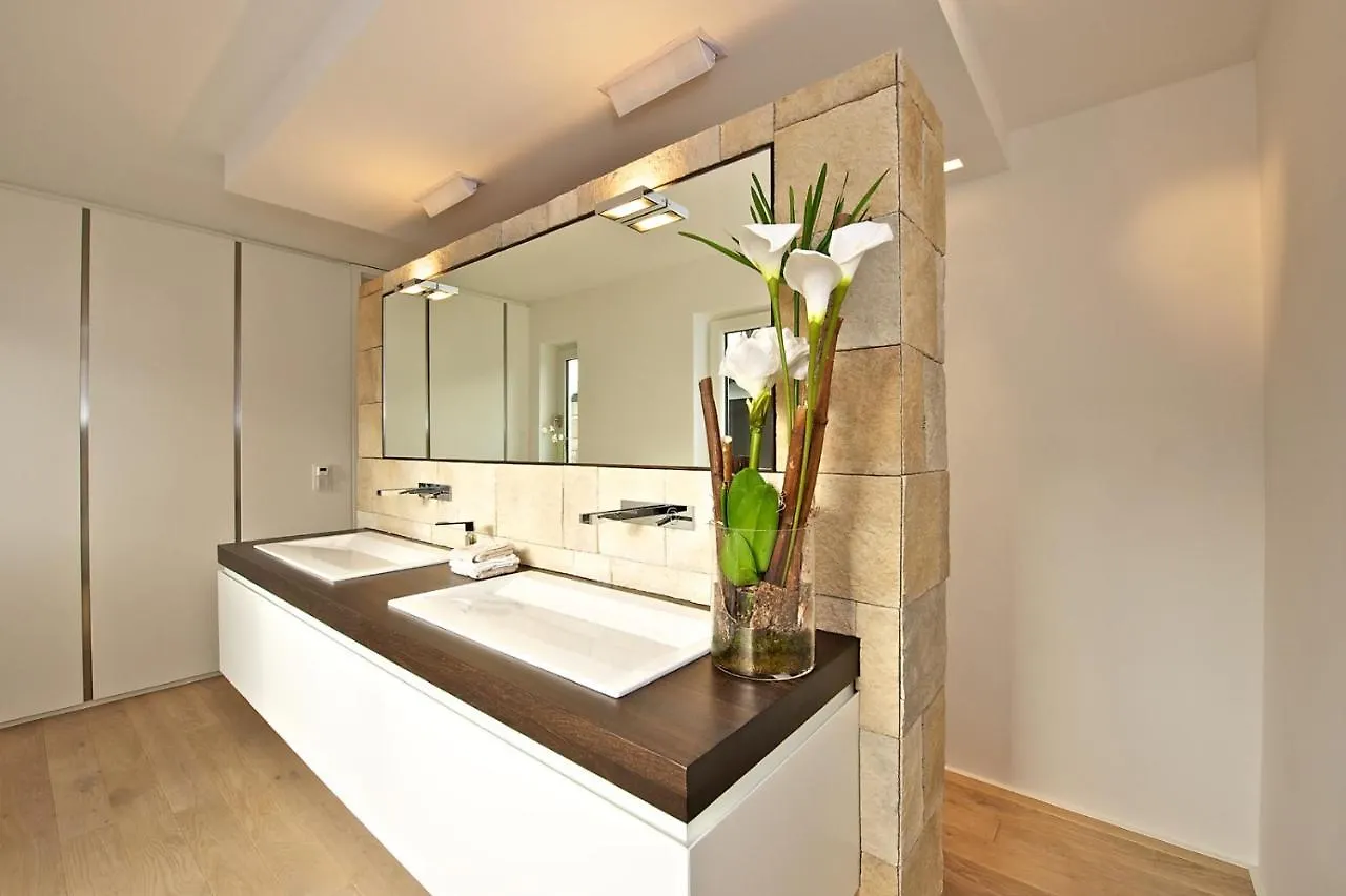 דירות קלן Designer-Loft Mit Whirlpool 0*,